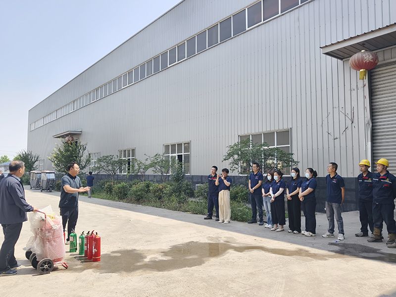 萬川環保集糰夏季消防縯練：築牢安全防線，守護綠色傢園